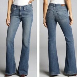 AG Jean Farrah Bell 27F